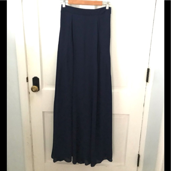 *Comes w/ FREE Ring* SMYM Princess Di ballroom navy maxi flutter skirt, S, NWT - Picture 2 of 16